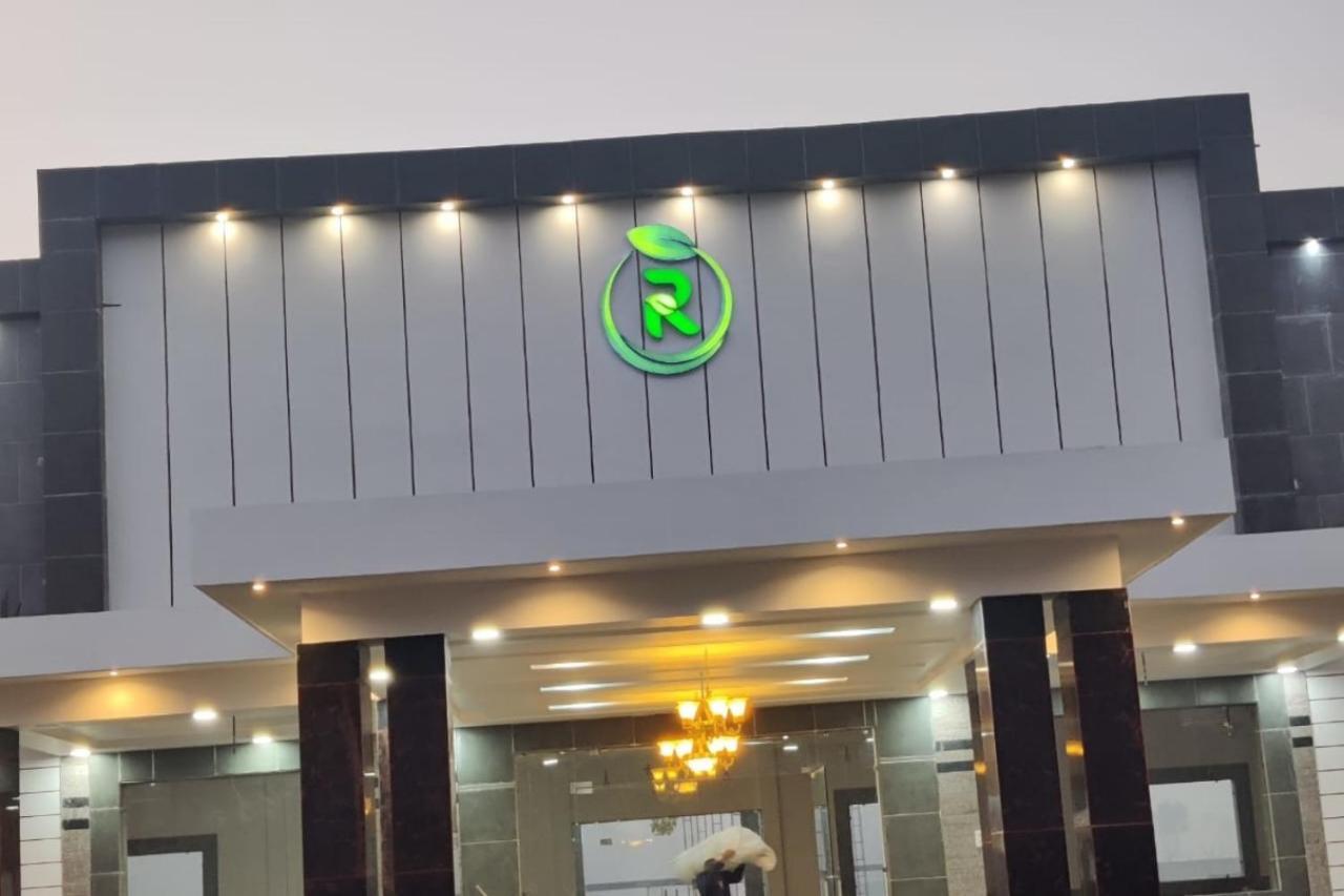 Royal Green Celebrate In Style Sahāranpur Exterior foto