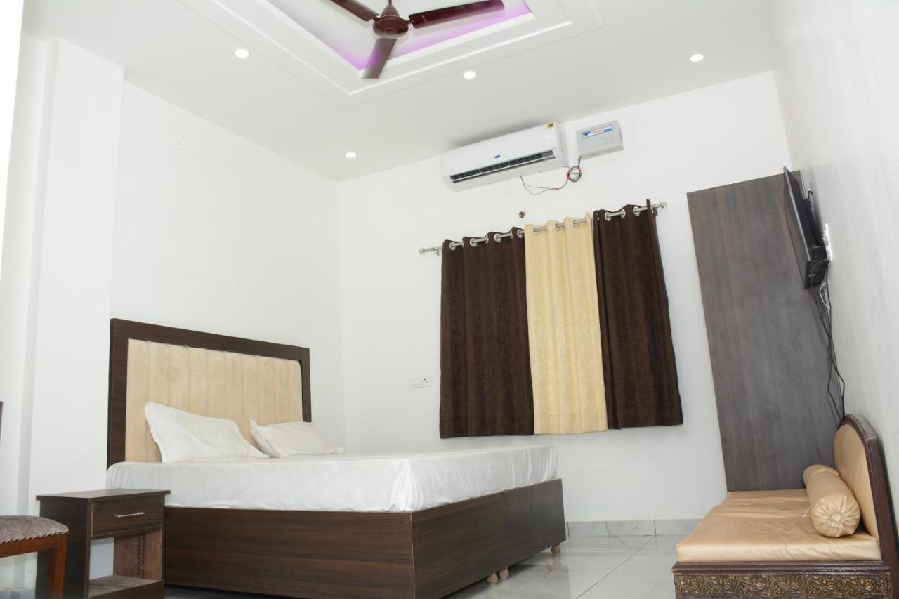 Royal Green Celebrate In Style Sahāranpur Exterior foto