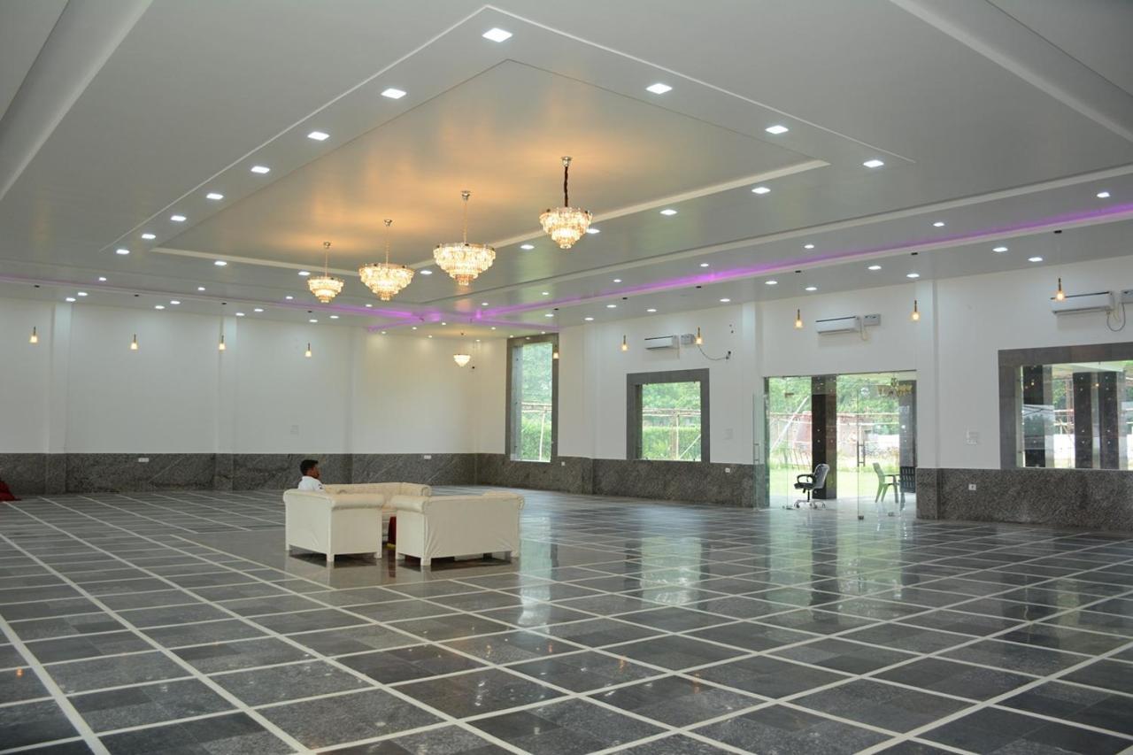 Royal Green Celebrate In Style Sahāranpur Exterior foto